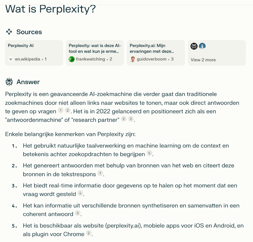 Een screenshot van een pagina die uitlegt wat Perplexity is, met verschillende bronnen bovenaan en een uitgebreide tekst over de functies en kenmerken van Perplexity als AI-zoekmachine. De tekst is in het Nederlands.