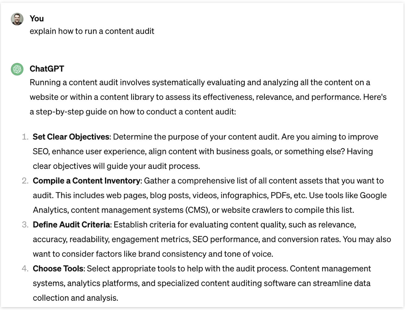 Afbeelding van een ChatGPT-gesprek waarin wordt uitgelegd hoe een contentaudit uit te voeren. De stapsgewijze handleiding bevat aanwijzingen zoals het stellen van duidelijke doelstellingen, het samenstellen van een contentinventaris, het definiëren van auditcriteria en het kiezen van de juiste tools.